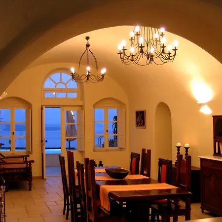 Grand Canava * Oia (Santorini)