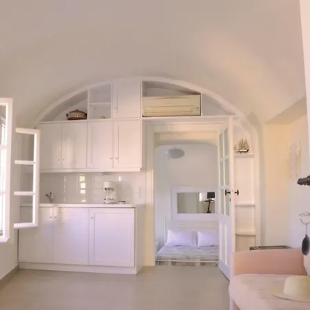 Grand Canava * Oia (Santorini)